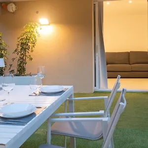 a-mare-home-catania.catania-hotels.net/